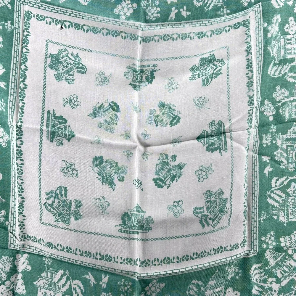 Vintage Chinoiserie Pagoda Blue Willow Style Green Linen Tablecloth Tea Towel